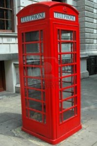 1621028-famous-red-telephone-cabin-in-london.jpg