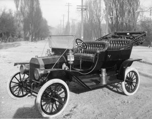 1910-Ford-model-T-2.jpg