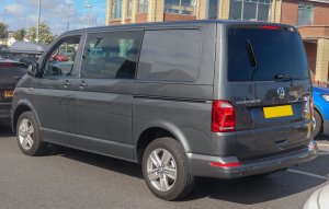 2018_Volkswagen_Transporter_T32_Highline_TDi_20.jpg