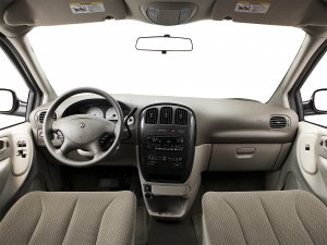 latemodelminivaninterior.jpg