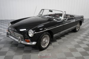 Used-1967-MG-MGB--1673457575.jpg