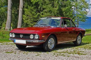 Lancia_Fulvia_Coupe_13S_1974_1.jpg