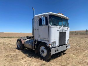 Kenworth.jpeg