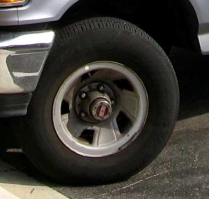 1992-96_Ford_Bronco.jpg