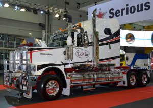 BrandNewWesternStar69002.jpg