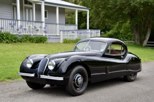1954-jaguar-xk120-fhc.jpg