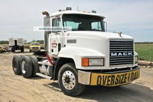 1998_mack_e7___427_1_lgw.jpg