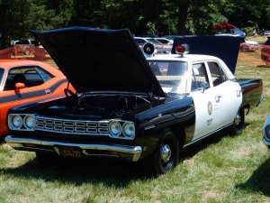 lapd_plymouth_belvedere_by_rlkitterman_daluc2o-pre.jpg