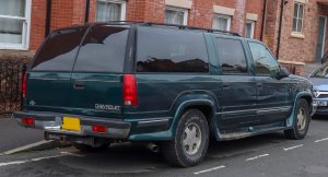 1997_Chevrolet_Suburban_57_Rear.jpg