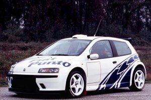 Fiat-Punto-Abarth-Rally-9282.jpg