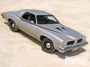 hppp-1001-01-z-1973-pontiac-gto-full.jpg