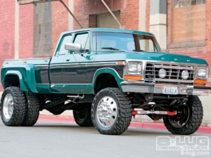 0812-8l-01-1978-ford-dually-front-grill.jpg