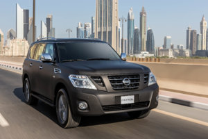 nissan-patrol-2014-facelift-wallpaper-8.jpg