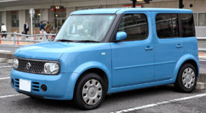 Nissan_Cube_Z11_003.JPG