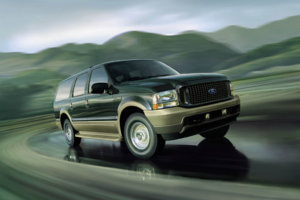 Ford-Excursion1.jpg