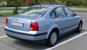 VW_Passat_B5_rear_20080818.jpg