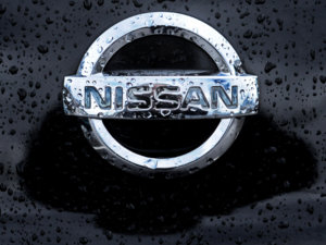 2014-Nissan-Logo-Wallpaper.jpg