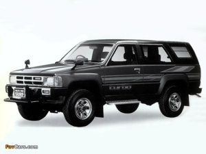 wallpapers_toyota_hilux_surf_1984_1.jpg