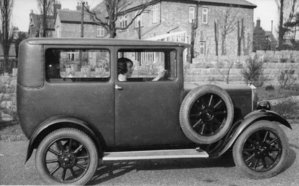 Clyno_Motor_Car_Wolverhampton_1920s.jpg