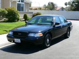 2000-ford-crown-victoria-10.jpg