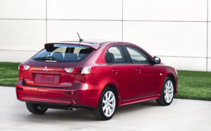 2012-Mitsubishi-Lancer-Sportback-GT-rear-view.jpg