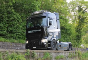 renault_t_520_4x2_high_sleeper_cab_1.jpeg