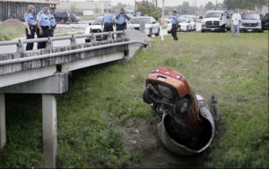 weird-Cars-in-a-hole.jpg