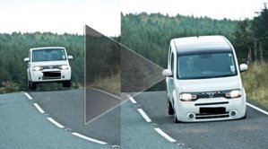 1NissanCubejumpshot.jpg