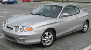 2000-2001_Hyundai_Tiburon-1.jpg