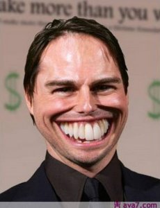 Funny-Smiling-Celebrity-Photo.jpg
