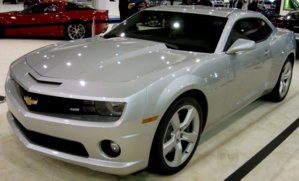 2010_Chevrolet_Camaro_SS-DC.jpg