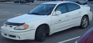800px-1999-2002_Pontiac_Grand_Am_GT_Sedan.jpg