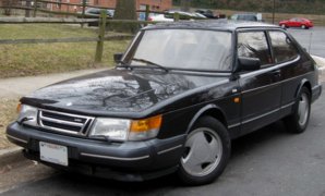 Saab_900_3door.jpg