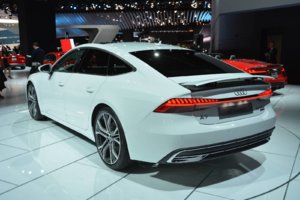 Audi-A7-8.jpg
