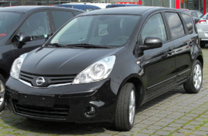 1280px-Nissan_Note_Facelift_front_20100405.jpg