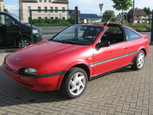 Nissan_100 NX_Red.JPG
