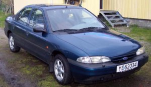1993fordmondeo.jpg