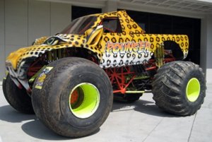 Pouncer_plain_tires.jpg