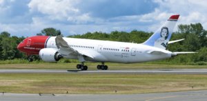 norwegian787.jpg