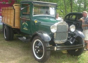 29_Ford_Model_AA_Auto_classique_Laval_10.jpg
