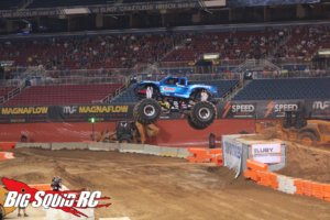 Monster-Trucks-Stadium-Super-Trucks-St-Louis-3.jpg