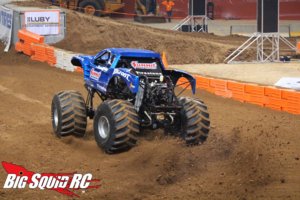 Monster-Trucks-Stadium-Super-Trucks-St-Louis-4.jpg