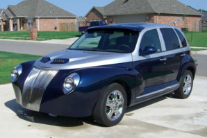 2001-Touring-Edition-PT-Cruiser-01.jpg