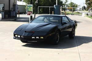 ebay-car-of-the-week-1986-pontiac-firebird-knight-rider-replica.jpg