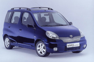 2004_toyota_yaris_verso-pic-39876-1600x1200.jpeg