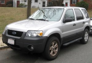 1280px-2005-2007_Ford_Escape.jpg