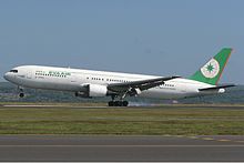 220px-EVA_Air_Boeing_767-300ER_Stegmeier.jpg