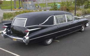 CadillacHearse2.jpg