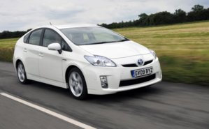toyota-prius-pre-crash-02.jpg