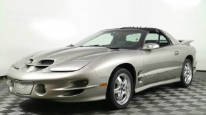 WS6_2001_Firebird_Mecum106.jpg
